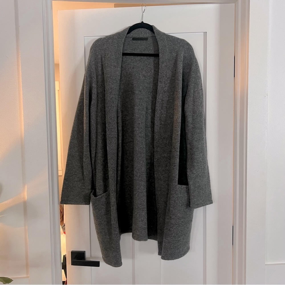 Jenni Kayne cardigan size L EUC